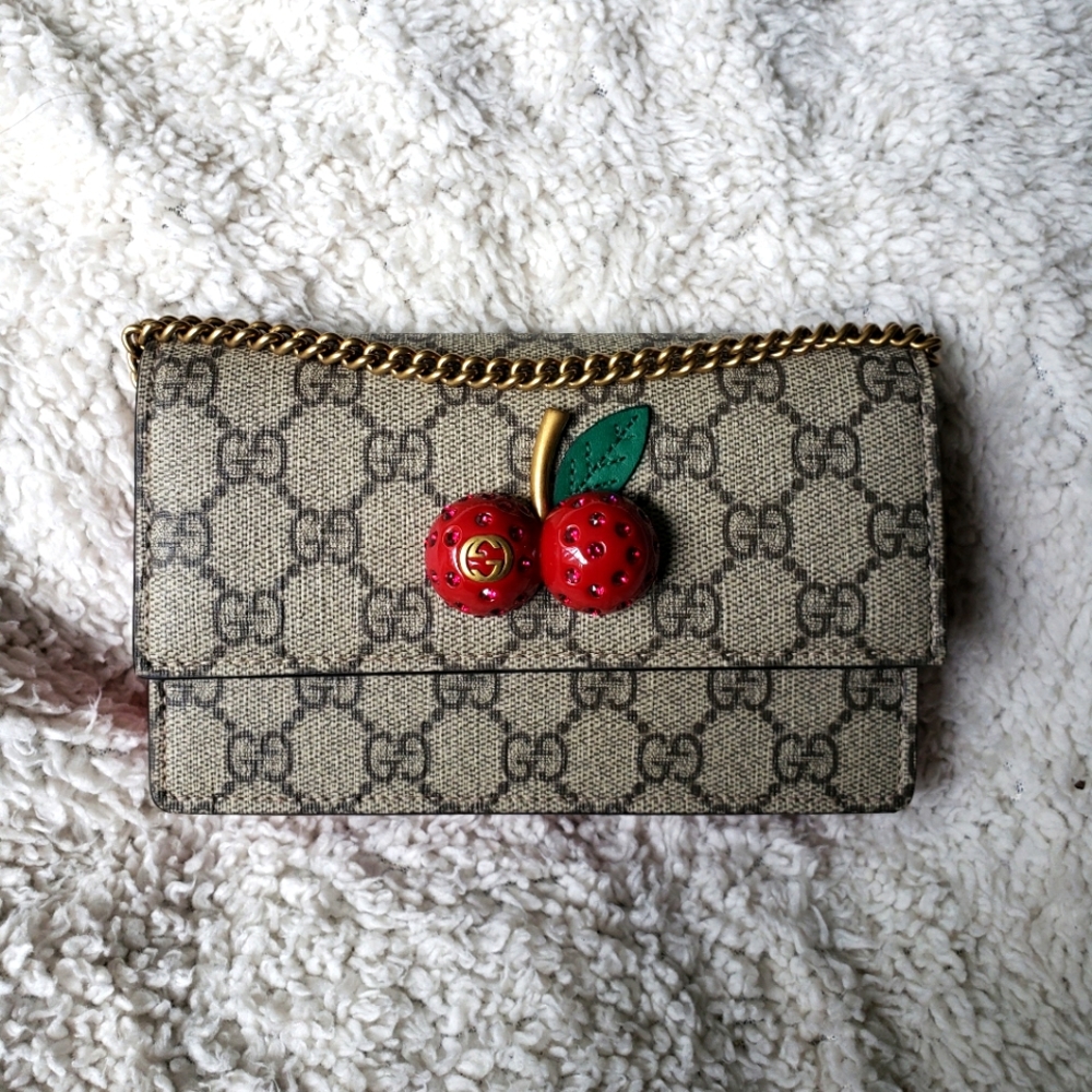 Gucci GG Supreme Mini Cherry Chain Bag - Picture 1 of 11